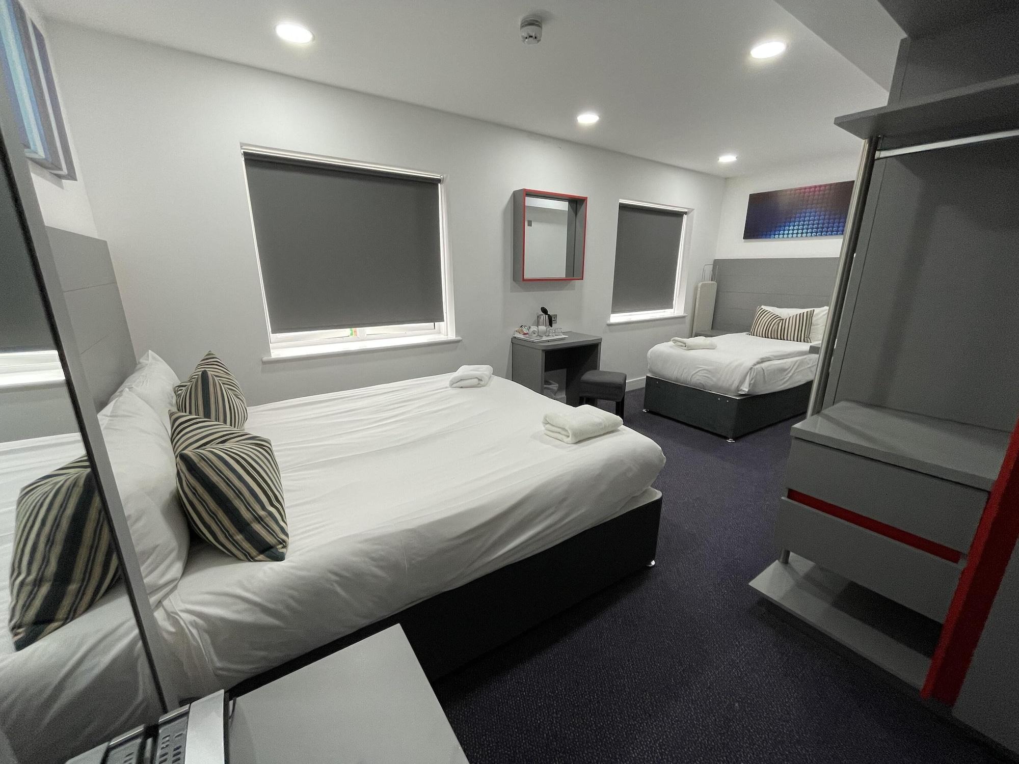 Ilford Hotel Goodmayes מראה חיצוני תמונה