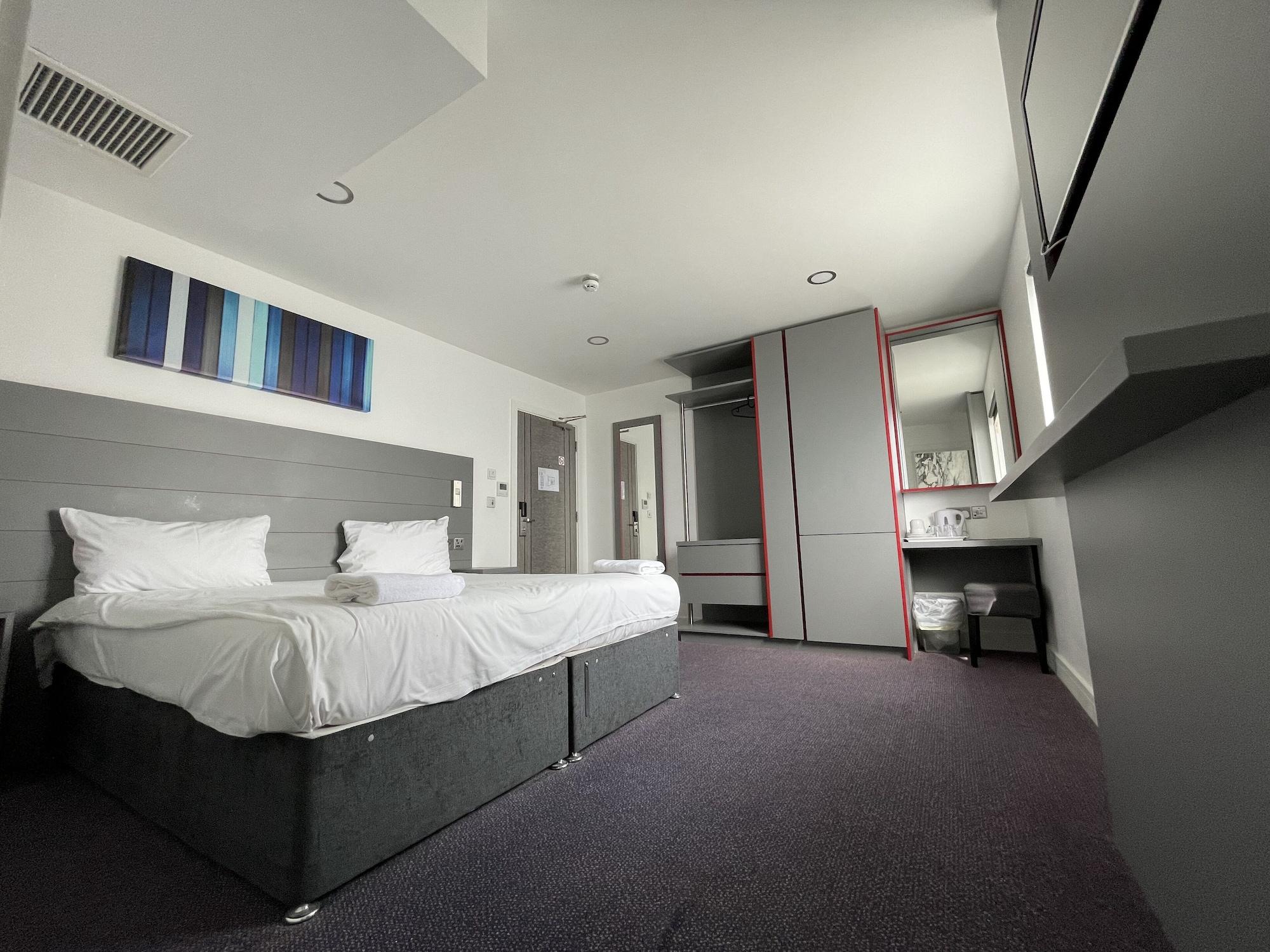Ilford Hotel Goodmayes מראה חיצוני תמונה