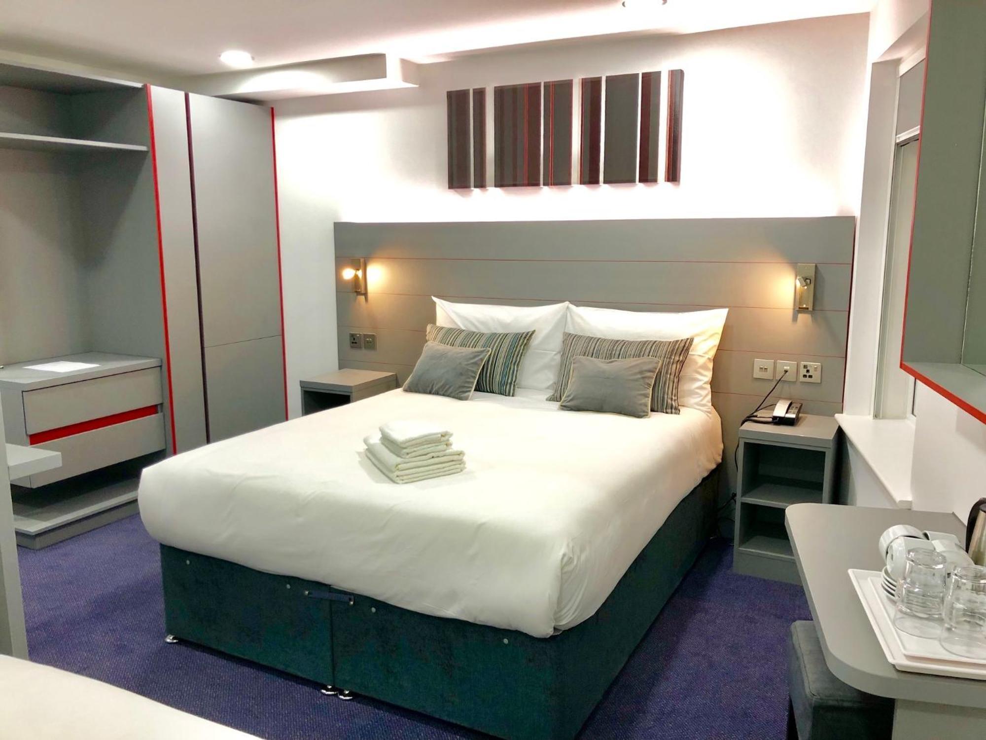 Ilford Hotel Goodmayes מראה חיצוני תמונה