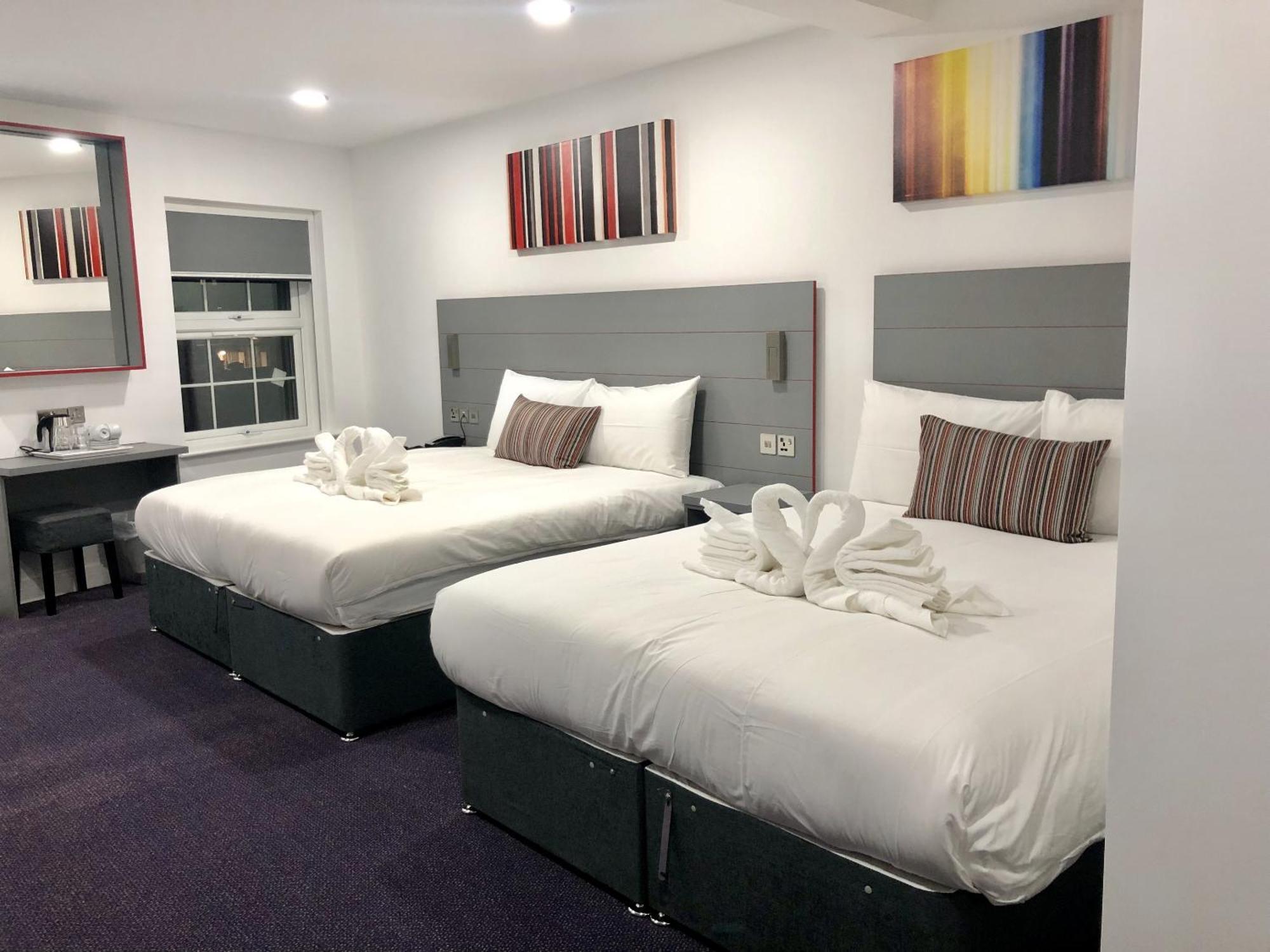Ilford Hotel Goodmayes מראה חיצוני תמונה